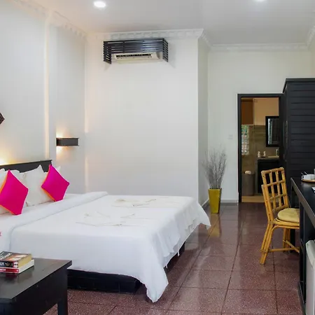 Hotel The Oasis Harbor Siem Reap Exterior foto