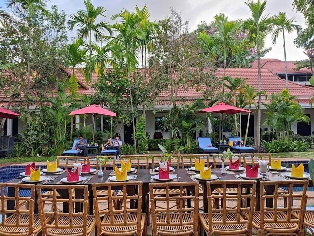 Hotel The Oasis Harbor 4*